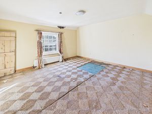 Bedroom- click for photo gallery